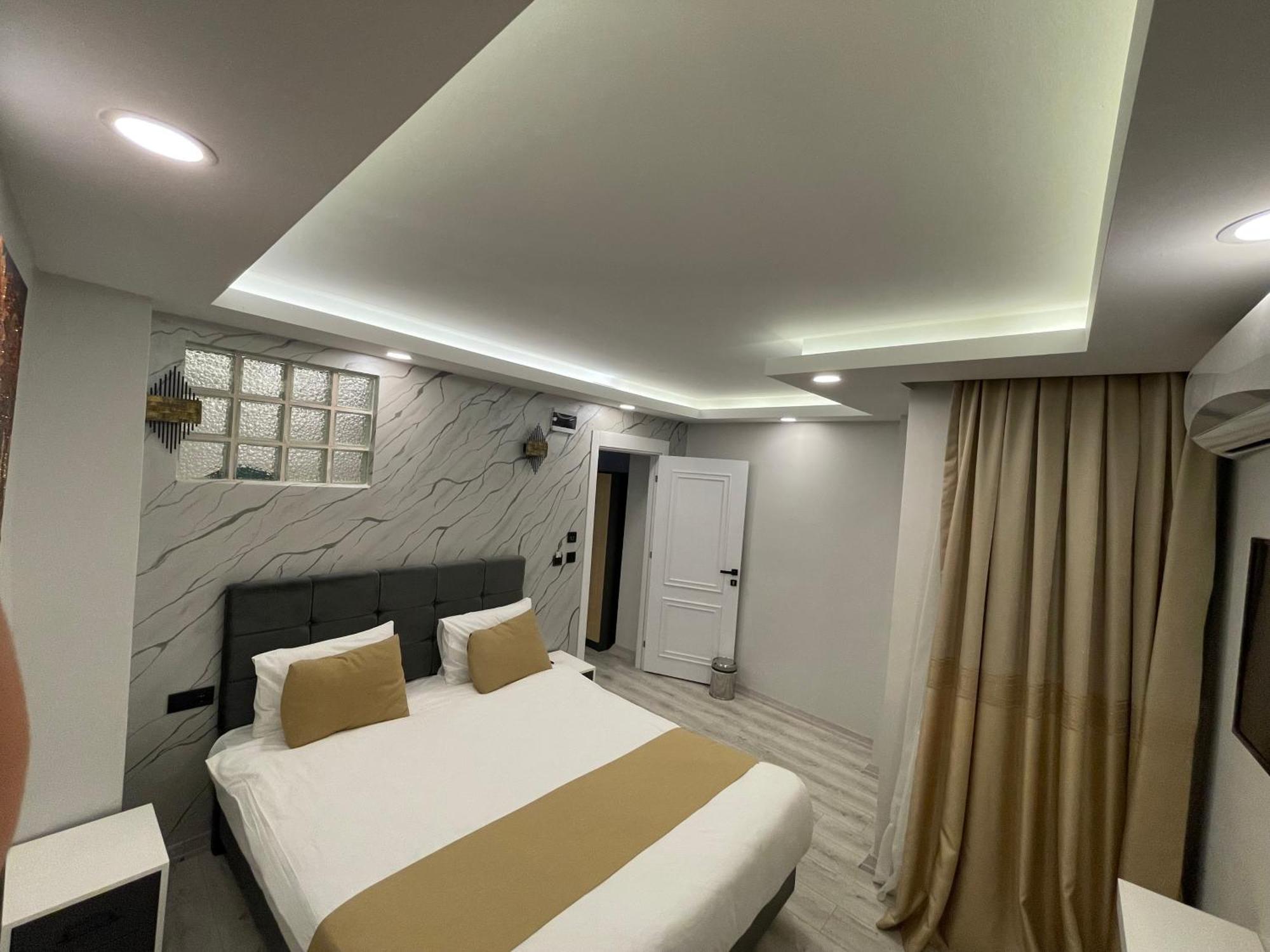 White Palace Halic Istanboel Buitenkant foto